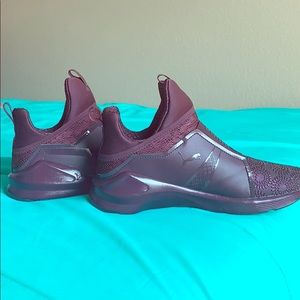 PUMA FIERCE KRM “Winetasting-Red Plum”